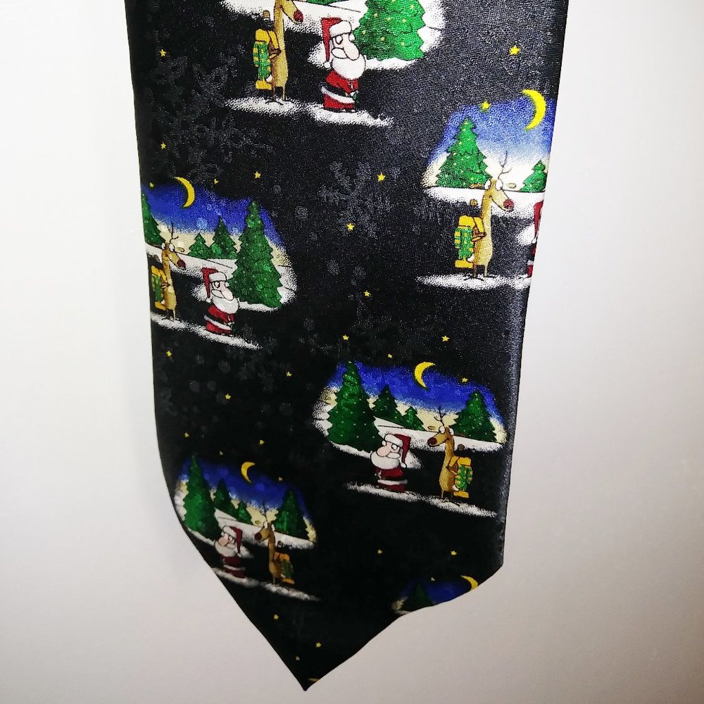 American Greetings Christmas tie